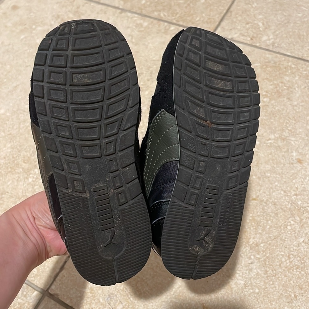 Toddler Sz 9 ST Runner V2 Velcro sneakers - Picture 7 of 7